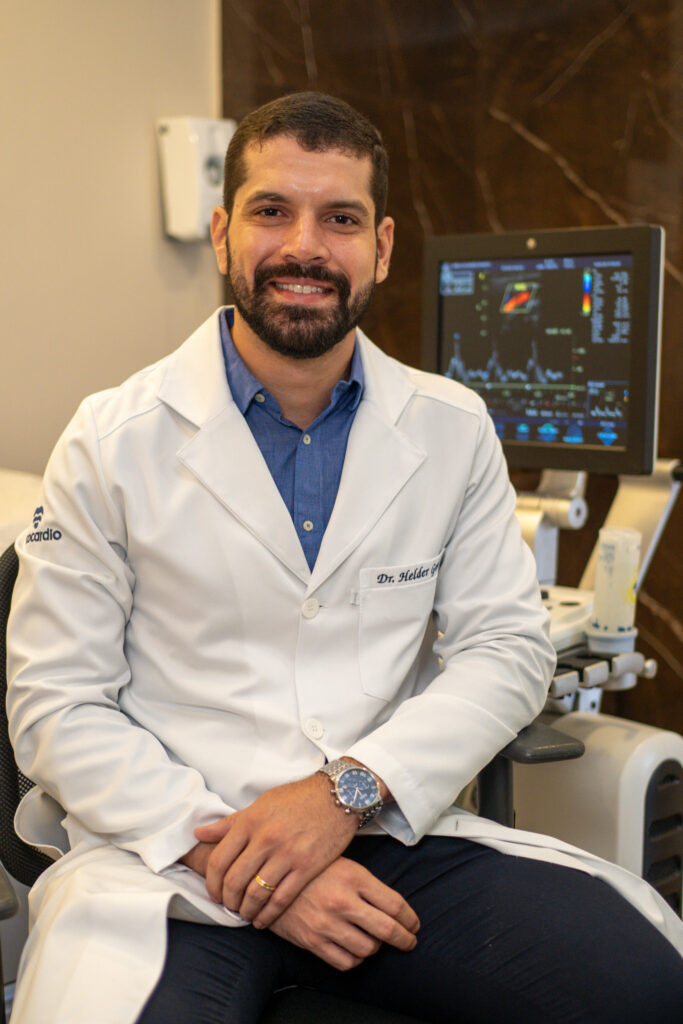 Dr. Helder Gomes, cardiologista e ecocardiografista em João Pessoa